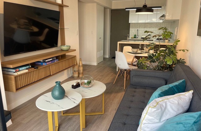Chic 1-bedroom apartment with fitness room, WiFi in vibrant Miraflores