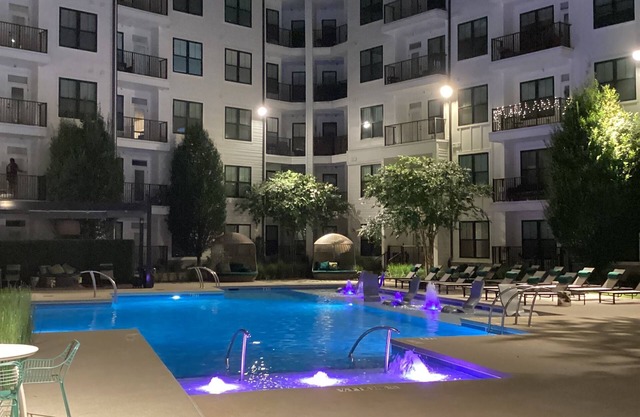 Chic 1-bedroom with AC and fitness room in Upper Westside Atlanta