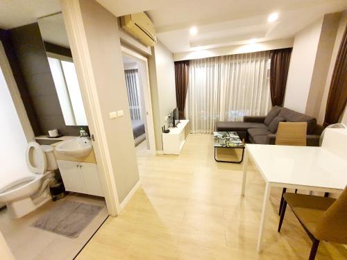 Chic 1BR near WON Beach Bangsaen