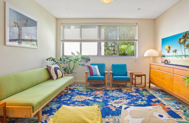 Chic 2-Bed Inner City Apartment
