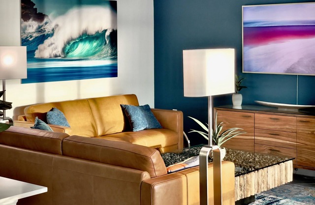 Chic 3-Bed Condo in Golf Paradise: Unlimited Golf, Pools, Relaxing Spa, Tennis!