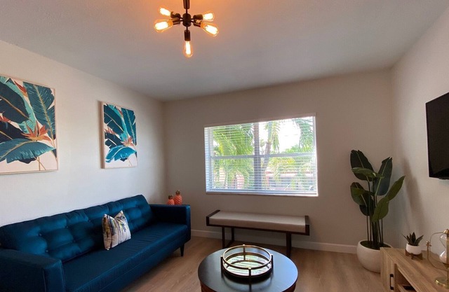 Chic apartment in Heart of Miami, Little Havana, Brickell