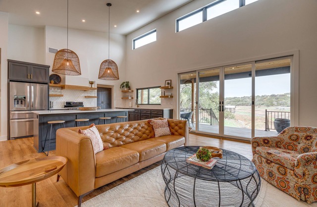 Chic Burnet Home on Lake Buchanan w/2 Fireplaces!
