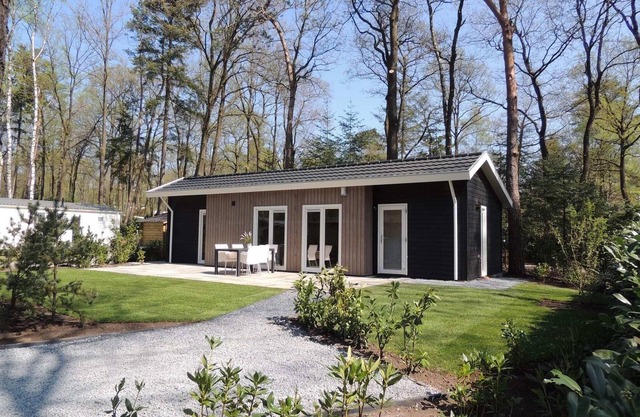 Chic Chalet in Hoenderloo