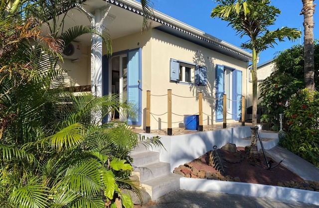 Chic Creole cottage with pool, AC and wifi