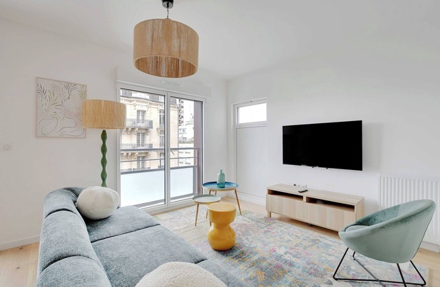Chic Duplex with Rooftop -3BD/6P- Nogent-sur-Marne