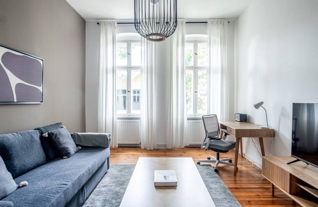 Chic Friedrichshain 1BR, by Blueground