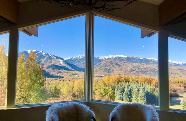 Chic Luxury Red Mountain Home | Panoramic Views