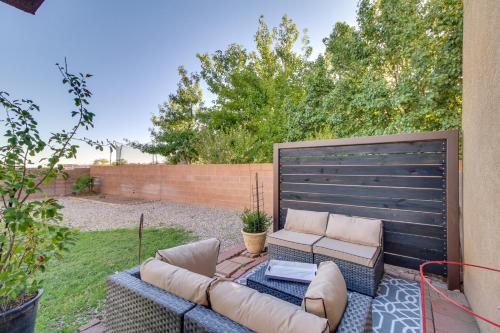 Chic New Mexico Retreat with Patio, Grill and Fire Pit
