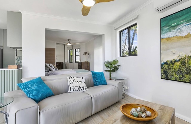 Chic One Bedroom Studio - Unit 3 - 2 Katharina Street, Noosa Heads