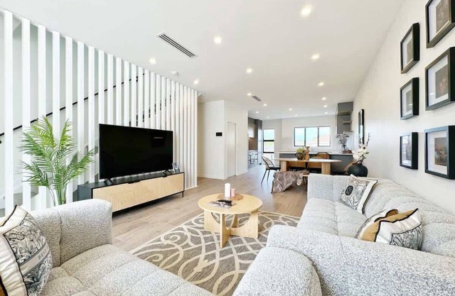 Chic Retreat 3Beds Lux Townhouse -ASB showgrounds
