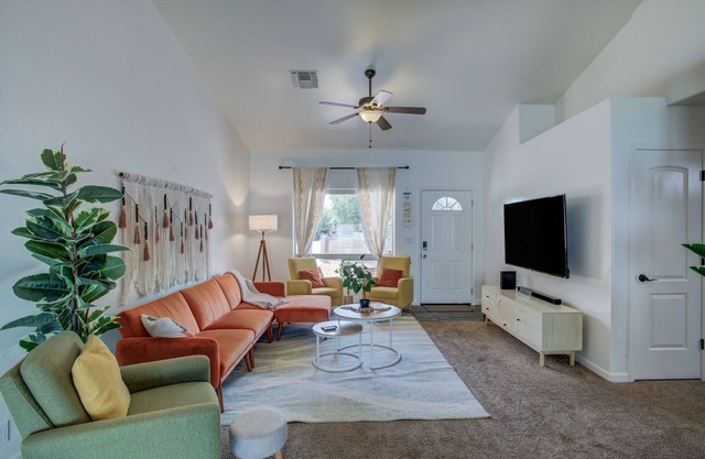 Chic & Serene Family Retreat Ideal Payson Locale