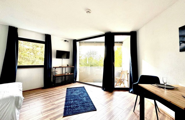 Chic serviced apartment near Homburg's university and technology park