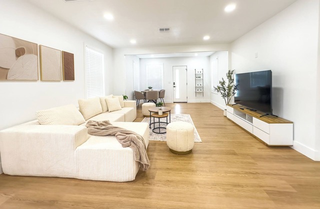 Chic South Tampa dreamy house
