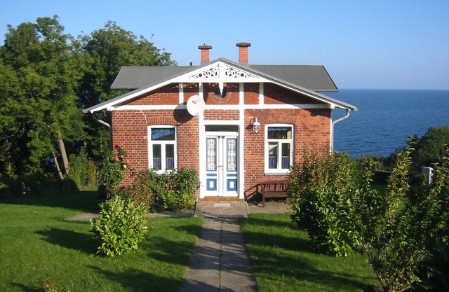 Chic vacation home with sea view, terrace and garden - Ferienhaus Dittersbach