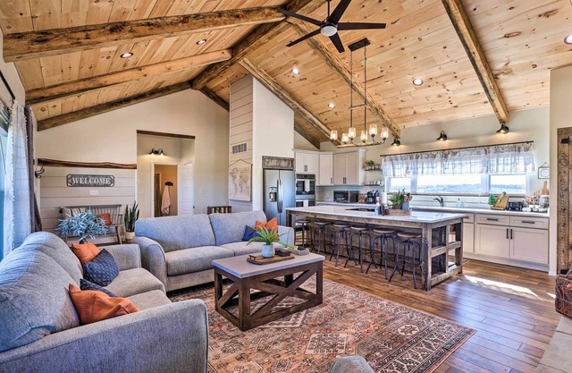 Chic Williamstown Retreat with Pool & Hot Tub!