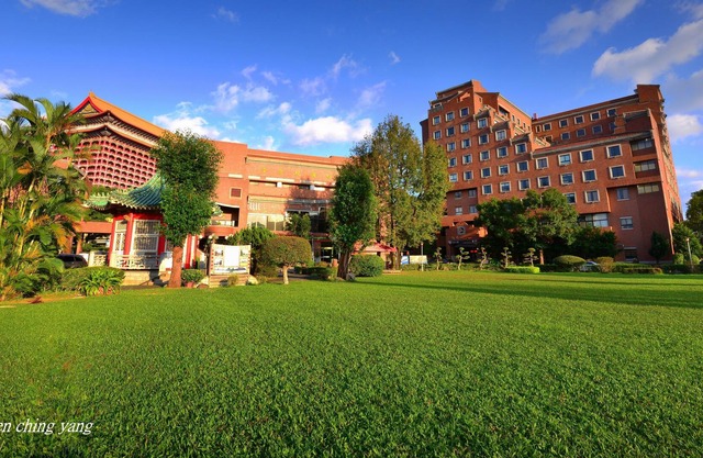 CHIENTAN Youth Hotel