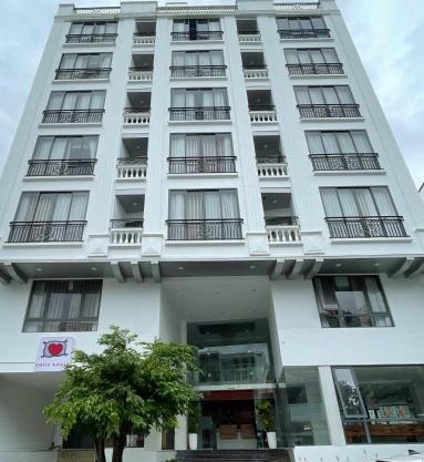 Chiic House Hotel - Khách sạn tình yêu