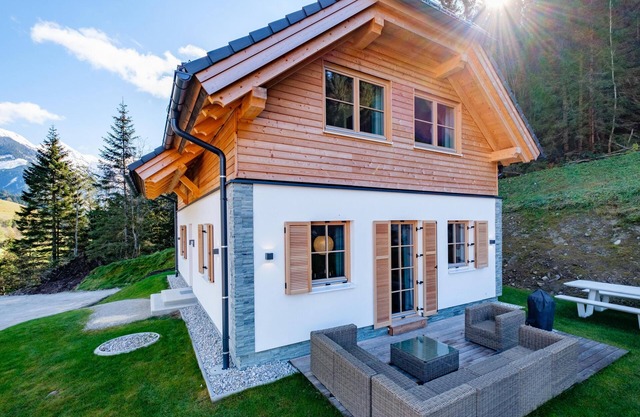 Child-friendly chalet with sauna