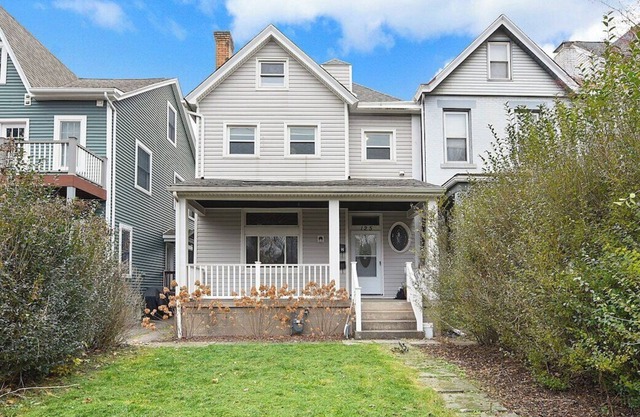 Child Friendly, Parking, King Bed, 15 min to DT
