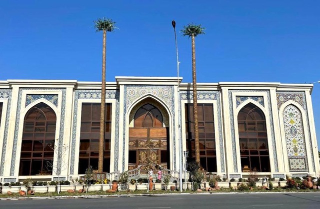 Chinor plus hotel