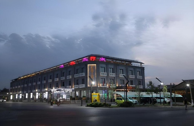 CHlNOR HOTEL
