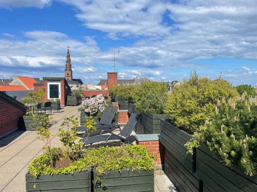 Christianshavn finest with huge balcony