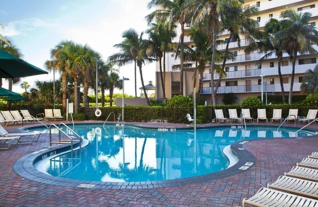 CHRISTMAS OFFER! Jensen Beach - Book now!