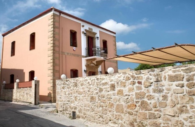 Chronis Family Villas
