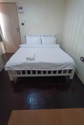 Chubby5 Room6