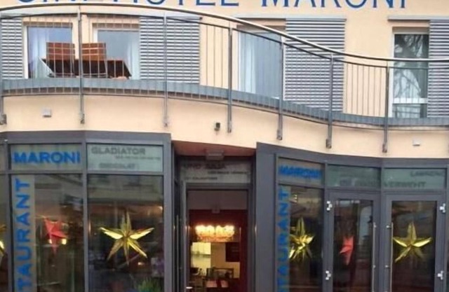 CineHotel Maroni