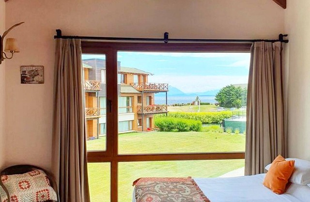 Cipres Loft 1st Floor Garden and Lagoon View