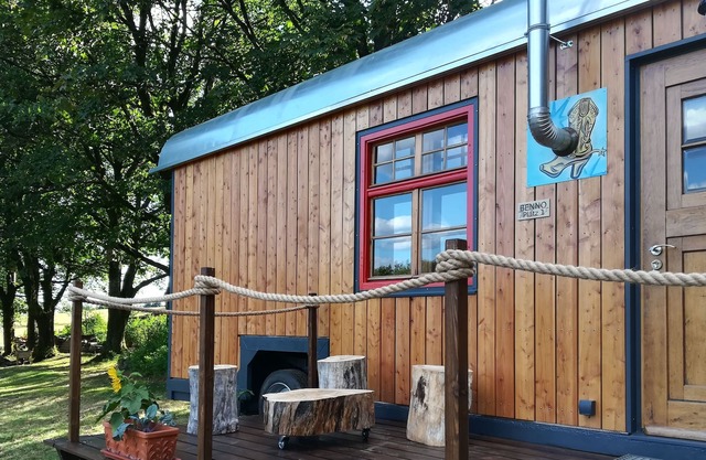 Circus wagon on the edge of the forest, family friendly, pets allowed