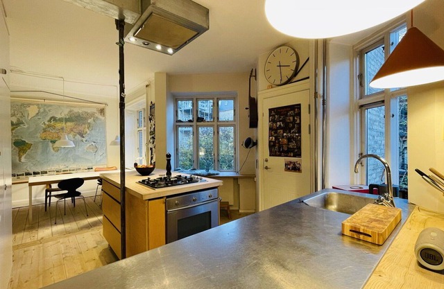 City Apartment in Copenhagen with 3 bedrooms sleeps 4