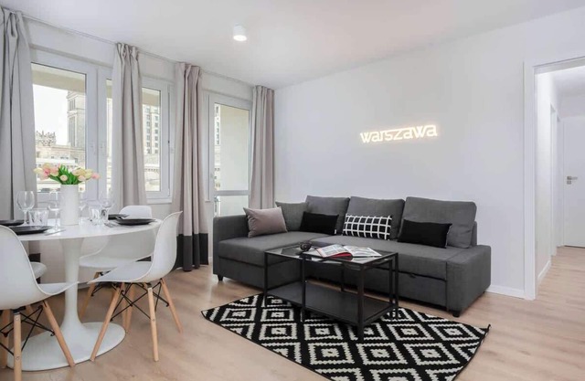 City Center Apartment ☆ View on Palace of Kulture!