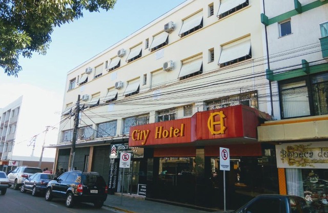 City Hotel PF