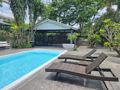 City Life Private Pool Villa