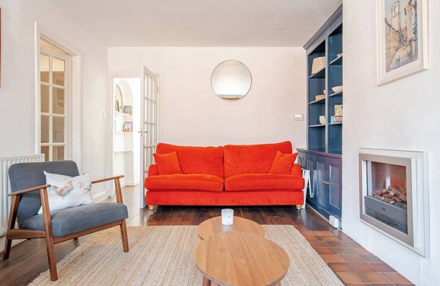 City Mews in Donnybrook Village D4 3 Beds