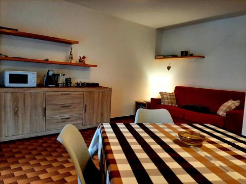 CIVICO 43 Interno 6