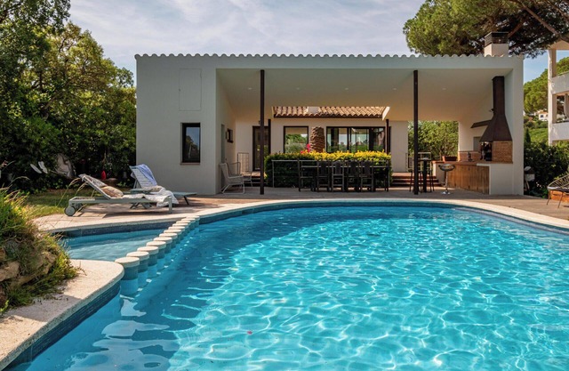 CL-2 Calella de Palafrugell 8 PaX