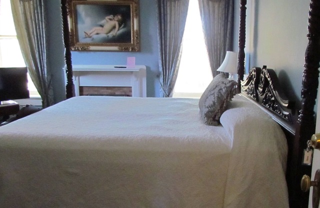 Clairee's Room at Steel Magnolia House