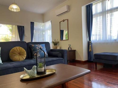Classic 4 bedrooms house opposite Waikato Hospital