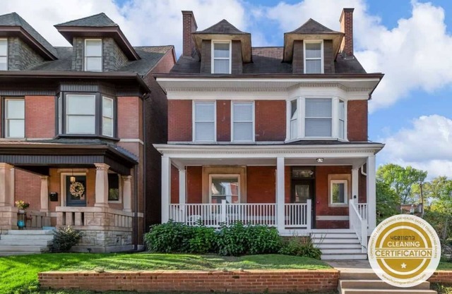 Classic 7BR CWE Home | 3rd Floor Suite/ABODEbucks