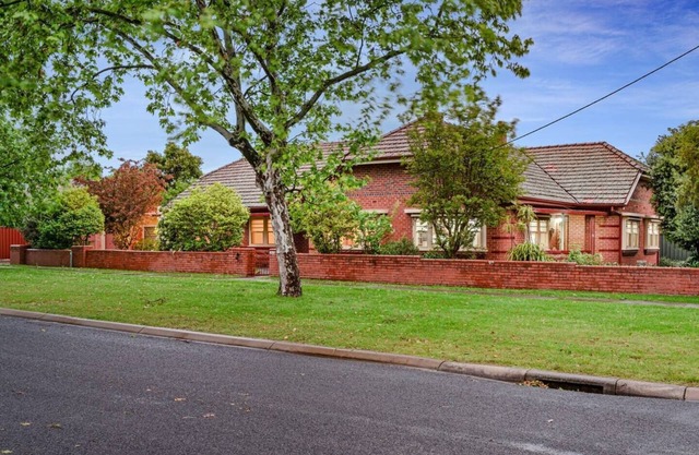 Classic Albury Elegance