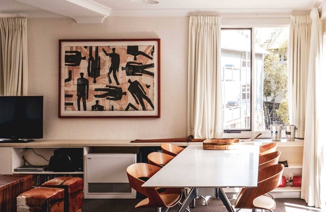 Classic, cosy 2 bedroom apartment in the Heart of Thredbo Village