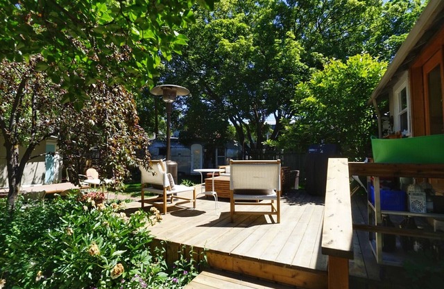 Classic Cottage in the Heart of Downtown Historic Baker City