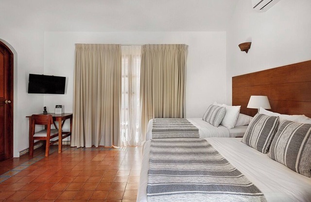 Classic Double full size bedroom