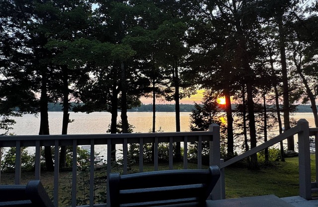 Classic Waterfront Cottage on Highland Lake in Windham, Maine