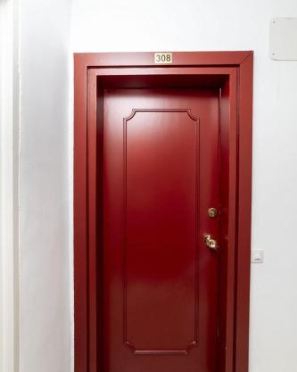 Classy VIII - Ferga Suites