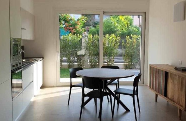 Claudia Apartment Peschiera - Garda Lake